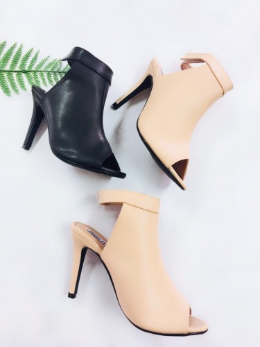 Giầy boot nữ